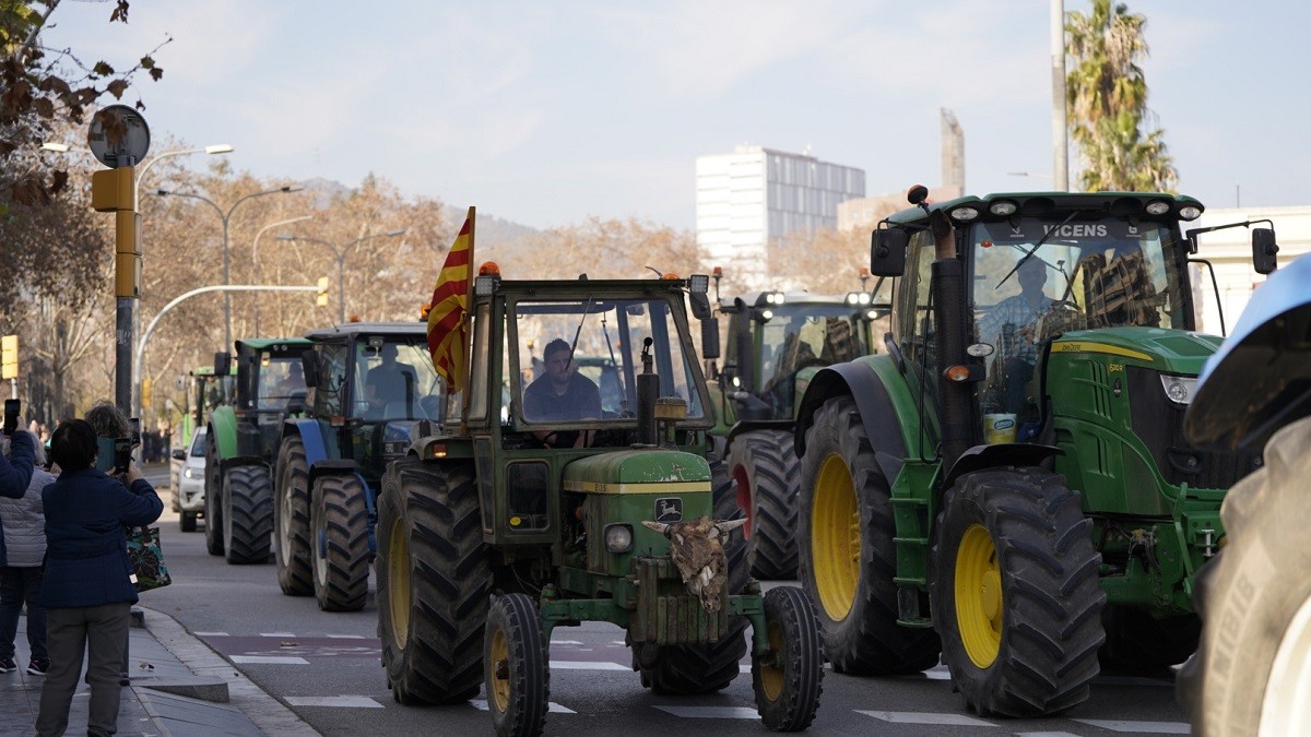 Els pagesos no afluixen i preparen una «protesta transfronterera»