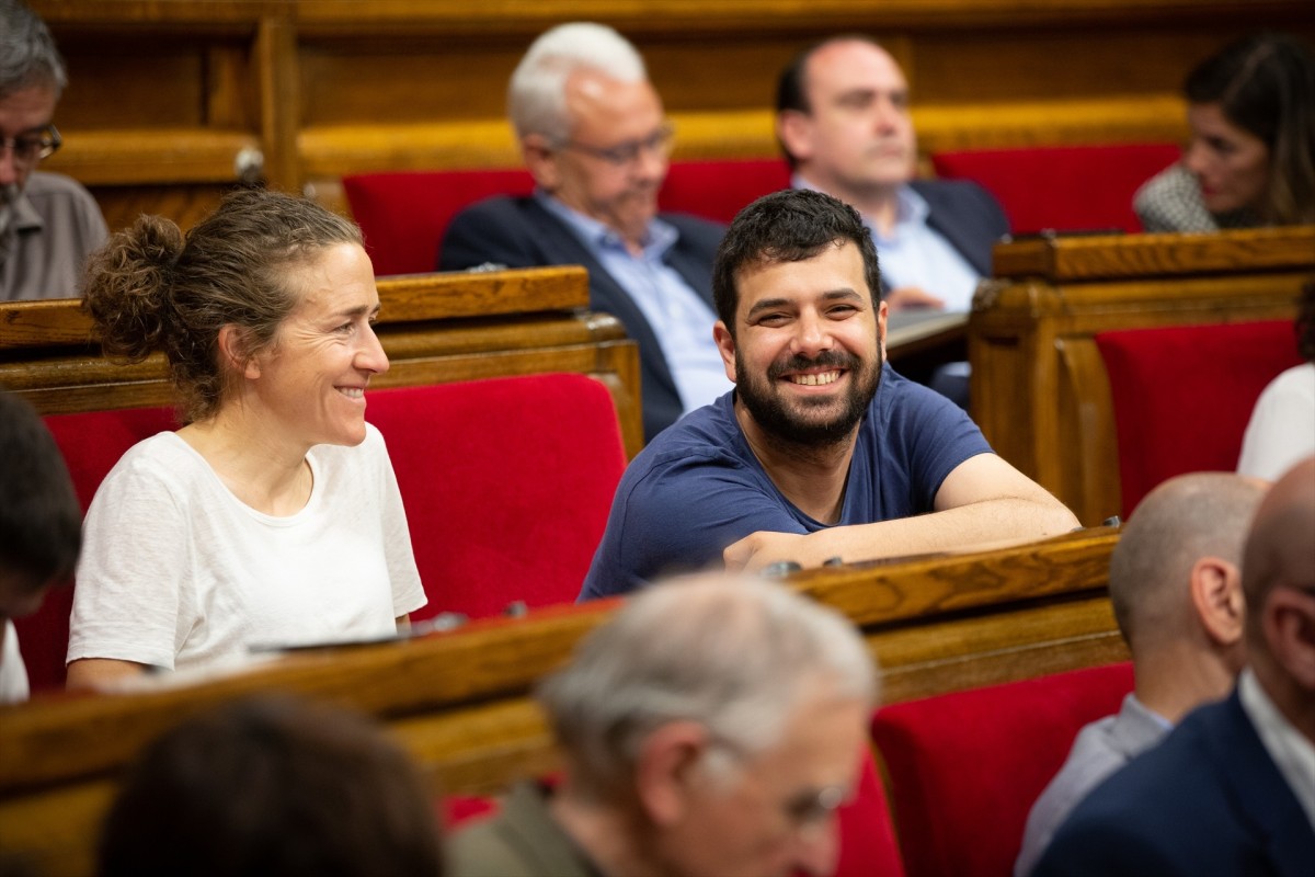 La mesa del Parlament manifesta el seu suport a Ruben Wagensberg i el PSC se’n desmarca