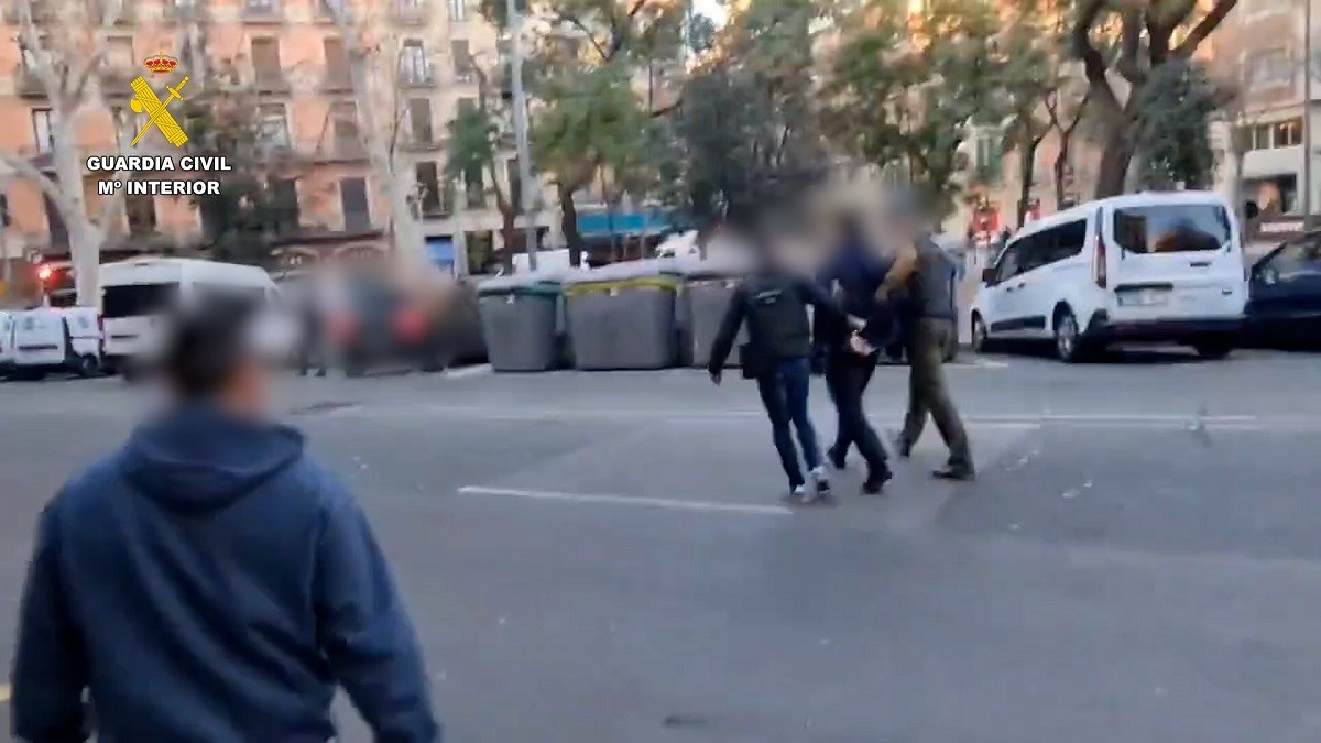 Detingut un home a Barcelona que finançava el terrorisme gihadista amb criptomonedes