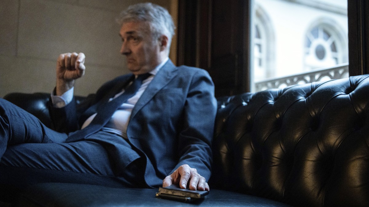 Miodrag Vlahovic, polític montenegrí - Hugo Fernández