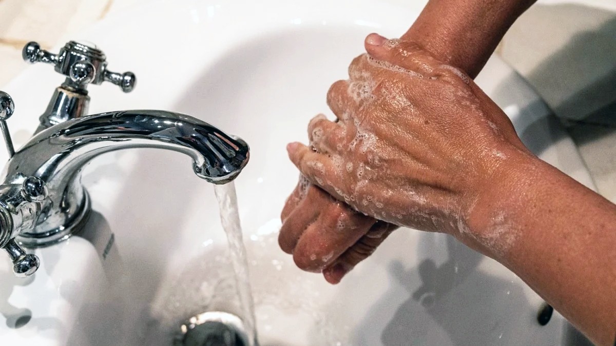 La solució barcelonina si la sequera s'agreuja serà reduir la pressió de l'aigua i no fer-hi talls