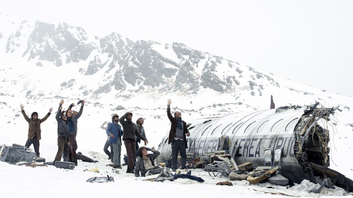 «La sociedad de la nieve»: Bayona aterra a Netflix amb una tragèdia monumental