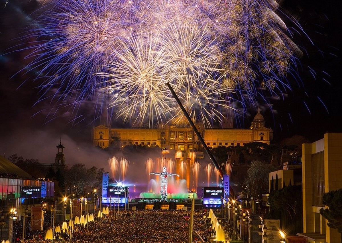 Sortir de festa per Cap d'Any: un encert o el primer error del 2024?