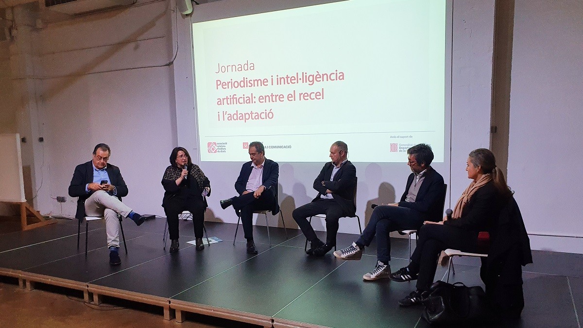 La premsa constata la potencialitat de la intel·ligència artificial com a via de millora