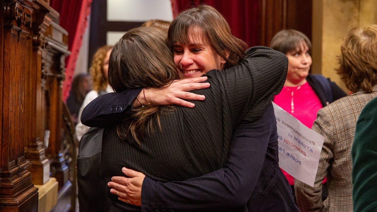 La majoria de diputats de Junts promouen un escrit contra Madaula al Parlament