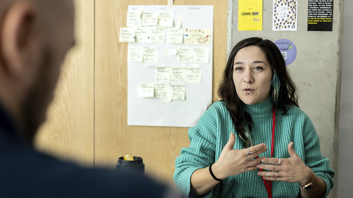 Anna Sala, durant l'entrevista amb Nació - Hugo Fernández