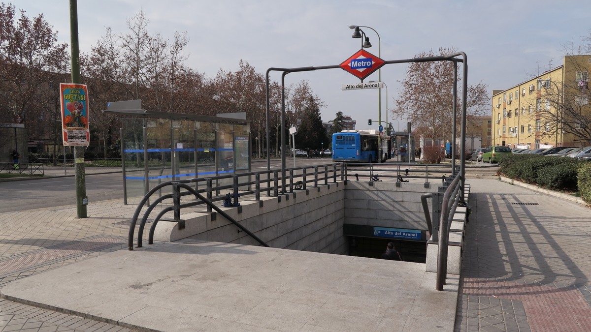 Ensurt al metro de Madrid per una falsa amenaça de bomba