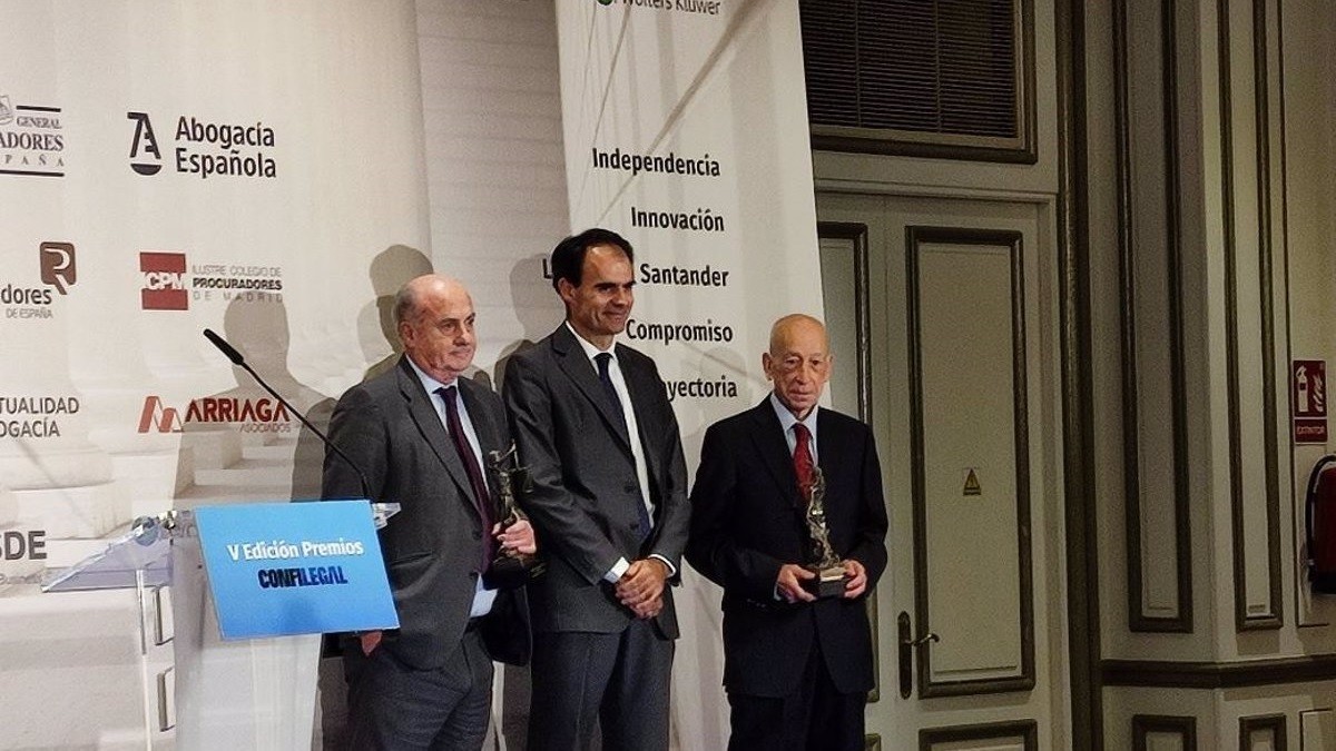 Així és García Castellón, el jutge que persegueix Puigdemont i Rovira en una causa per terrorisme