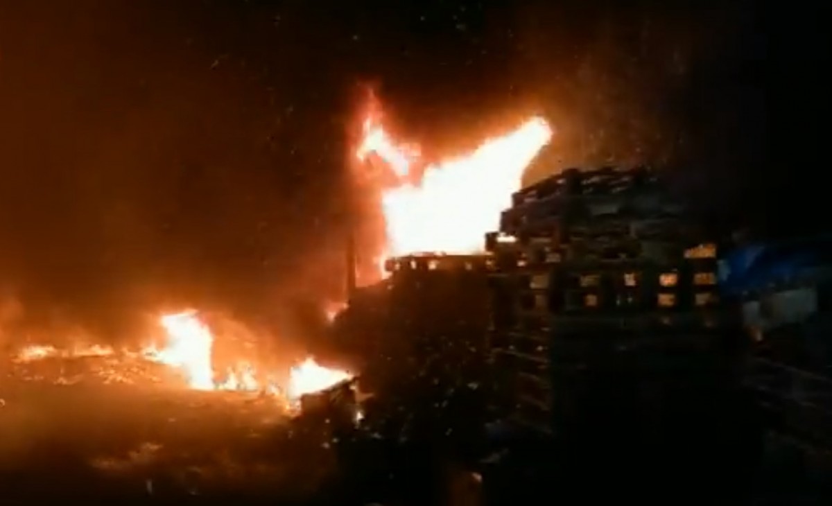 Una trentena de persones, evacuades d'un assentament de barraques per un incendi a Montcada i Reixac