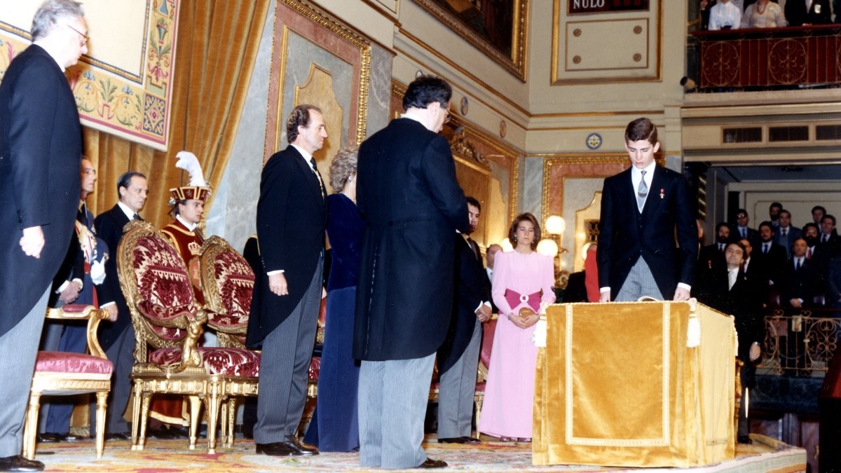 Jurament de la Constitució del príncep Felip, el 1986. - Congrés dels diputats