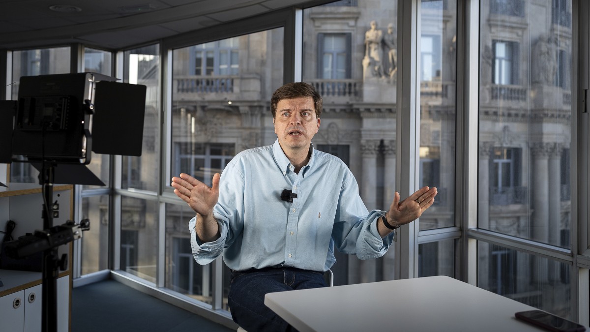 Marc Giró durant l'entrevista amb Nació - Hugo Fernández 