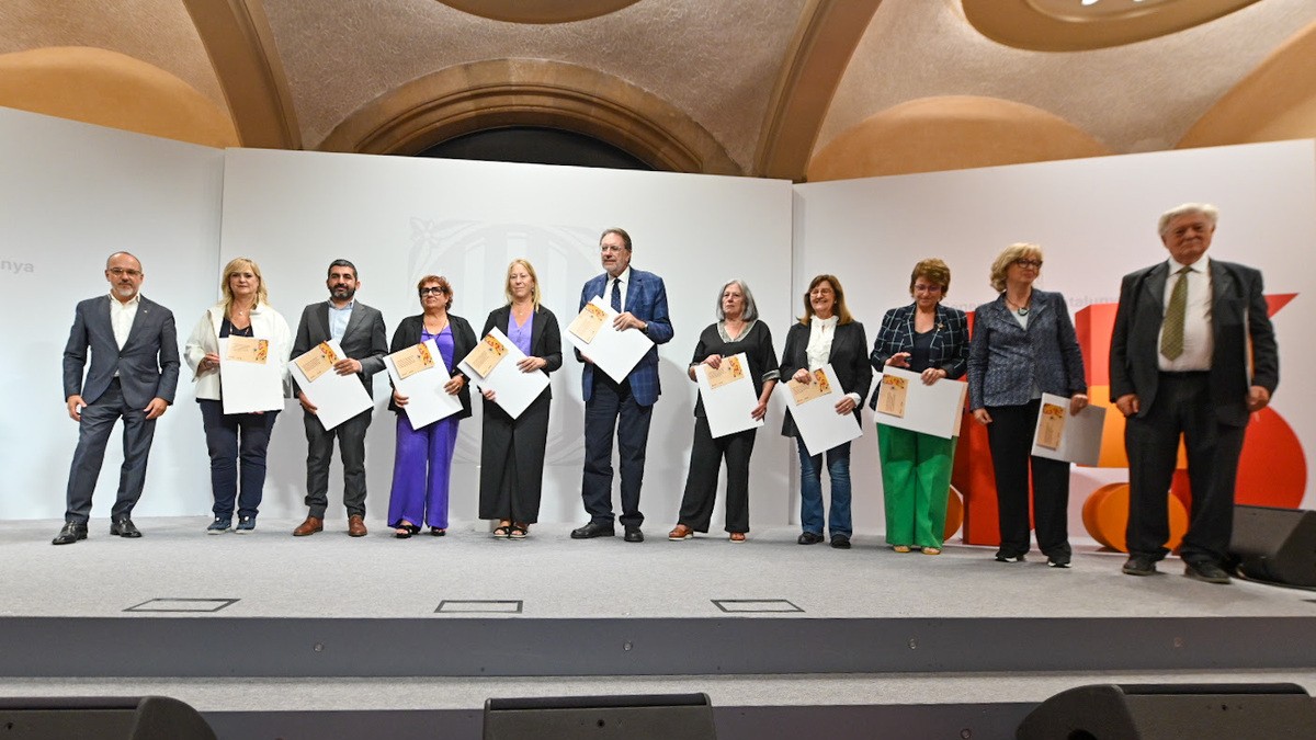 El Departament de Drets Socials celebra els 35 anys en un acte a Palau amb tots els exconsellers