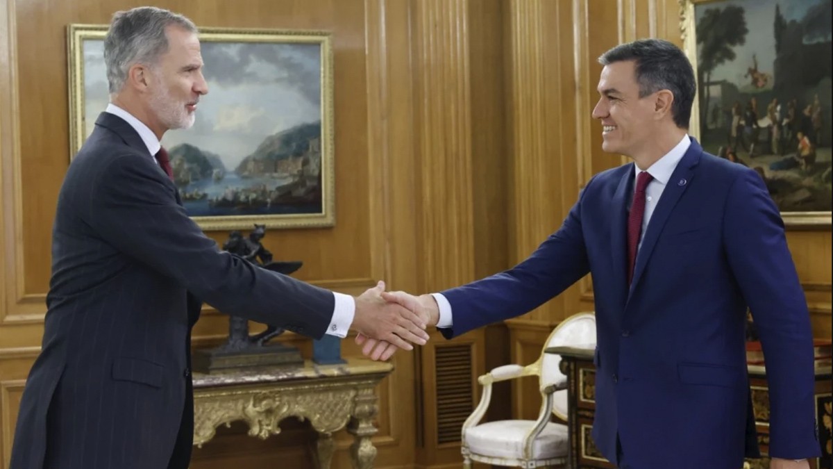 Sánchez tanca la porta al referèndum i reclama «generositat» en les negociacions per a la investidura