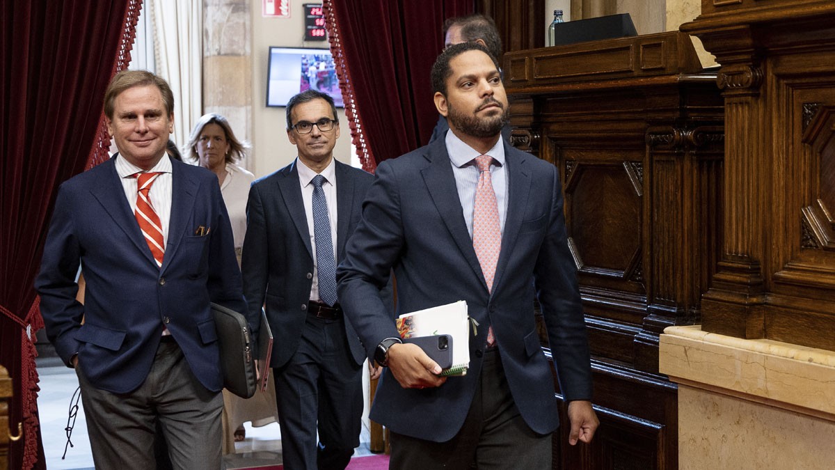 Crisi a Vox: dimiteix el gerent entre sospites de finançament irregular al partit
