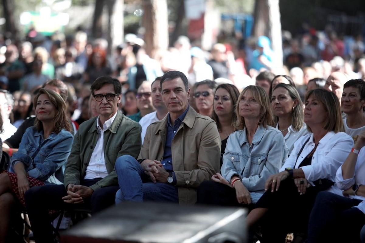 El PSOE i el PSC tanquen la porta al referèndum: «El diàleg no és per aprofundir en la ruptura»