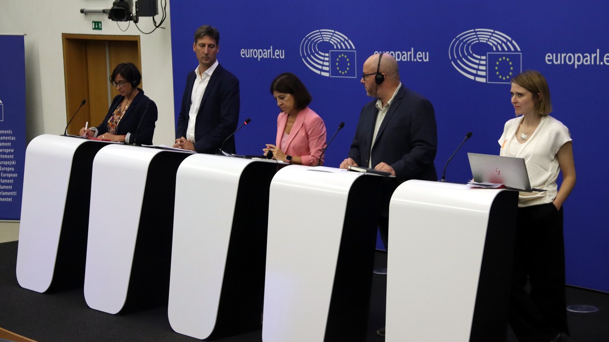 Eurodiputats proposen que la Unió Europea faci de mediadora en processos d'autodeterminació sense acord