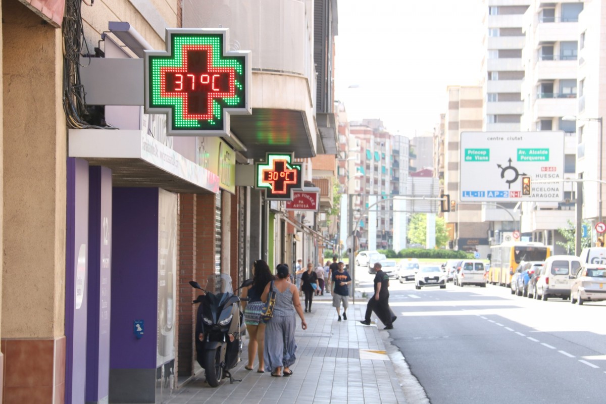 L'onada de calor fa enfilar les temperatures fins als 42â€¯Â°C