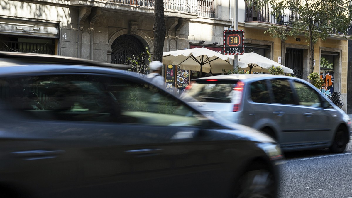 Catalunya acumula 17 alertes de contaminació per ozó troposfèric des d'inici any