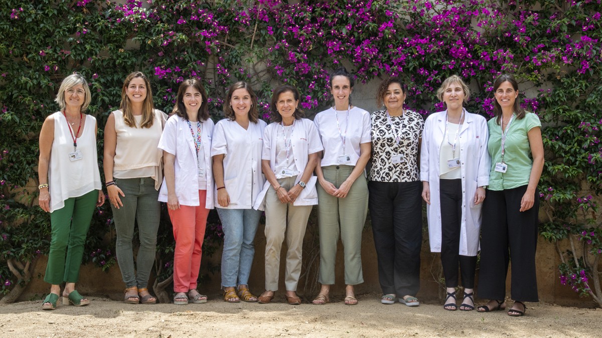 L'equip que coordina l'assaig Spiomet4health; al mig, la doctora Lourdes Ibáñez - Cedida