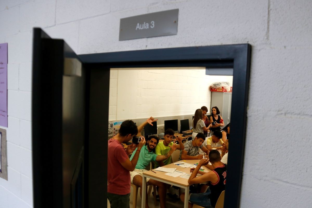 Un miler d'interns participen en la primera escola d'estiu de les presons catalanes