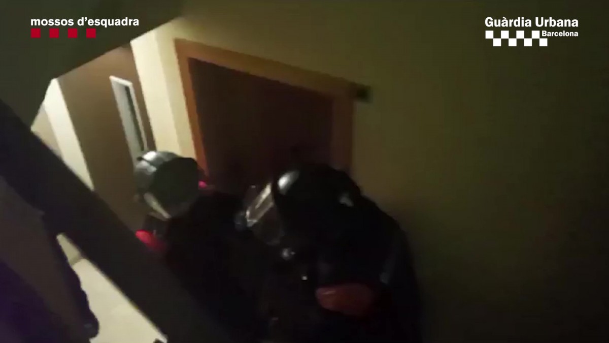 Detinguts set membres d'un grup criminal especialitzat en robatoris violents