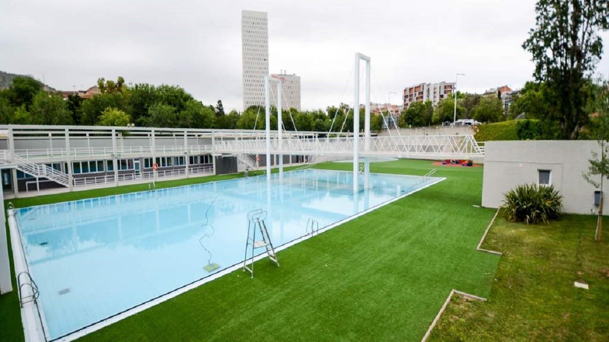 Mor un nen després d'ofegar-se en una piscina a Santa Coloma de Gramenet