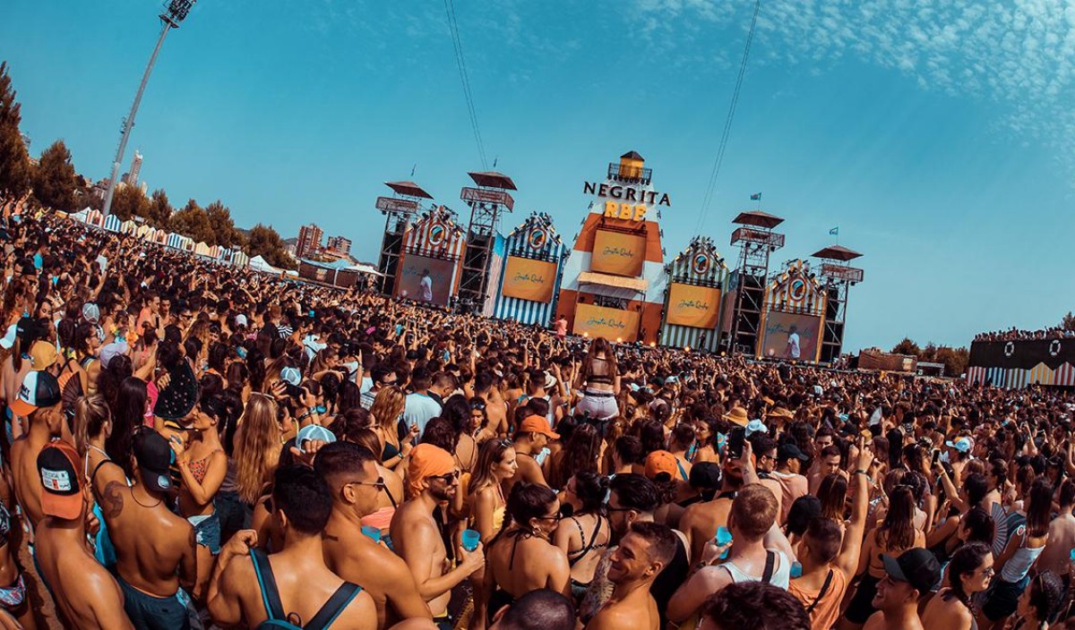 Expedient sancionador al Reggaeton Beach Festival sense precedents: Consum el podria multar amb 1 milió d'euros