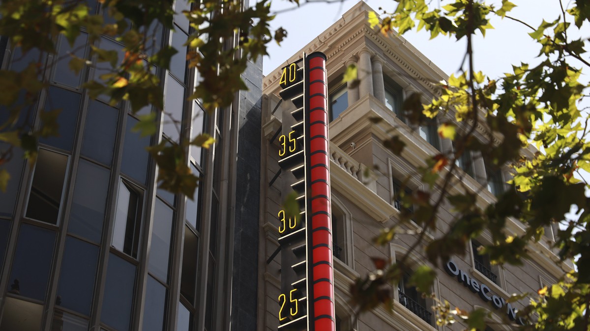 Rècord històric: Barcelona viu el dia més calorós des que hi ha dades