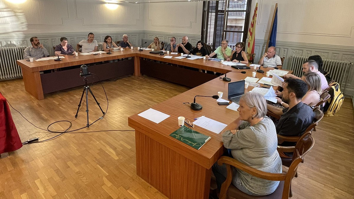 ERC trenca amb Junts i pacta el Consell Comarcal del Ripollès amb PSC i CUP