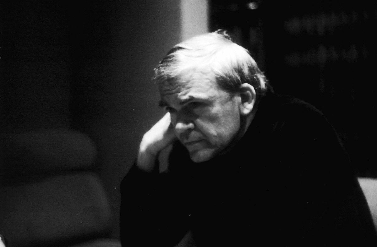 Mor als 94 anys l'escriptor Milan Kundera, autor de «La insuportable lleugeresa de l'ésser»