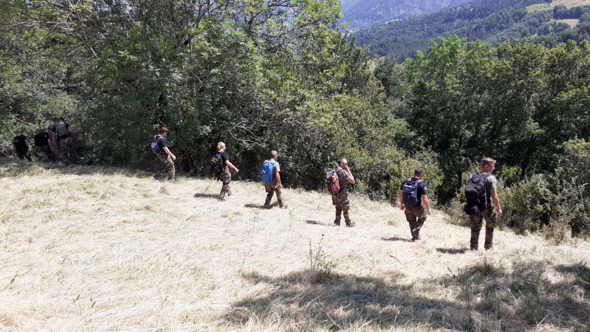 Activen un ampli dispositiu per trobar un nen de dos anys desaparegut en un poblet de França    