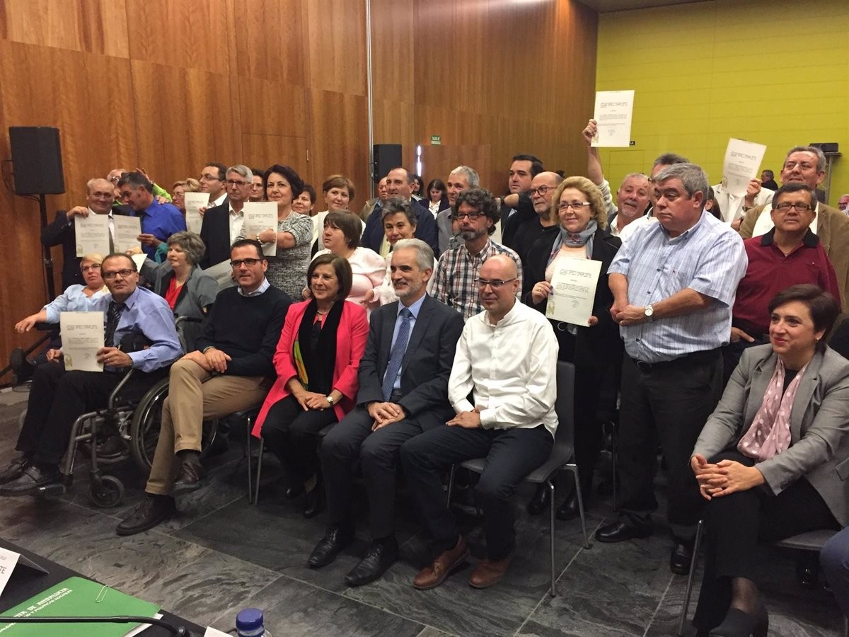 El govern espanyol aprova les ajudes a les 130 persones víctimes de la talidomida