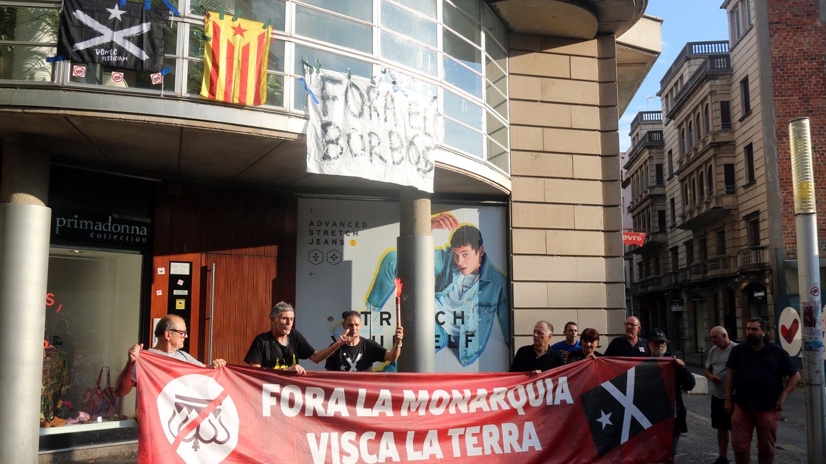 Els bombers del Parc de Manresa exploten: «Fa 40 anys que tardem una hora per omplir un camió d'aigua»