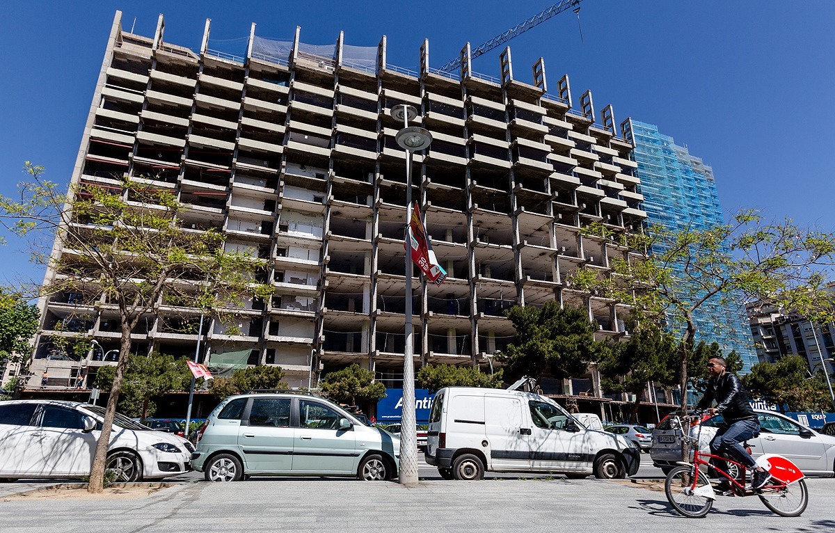 Barcelona ja és la ciutat de l'Estat amb l'habitatge nou més car