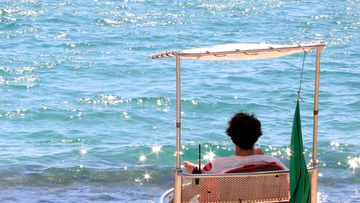 Moren ofegats dos nens i el seu pare queda ferit a la platja Llarga de Salou