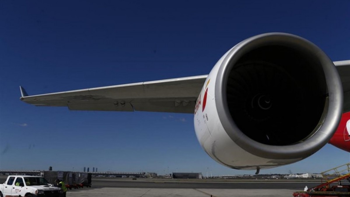 La boira obliga a desviar un avió procedent de Barcelona que es dirigia a Astúries