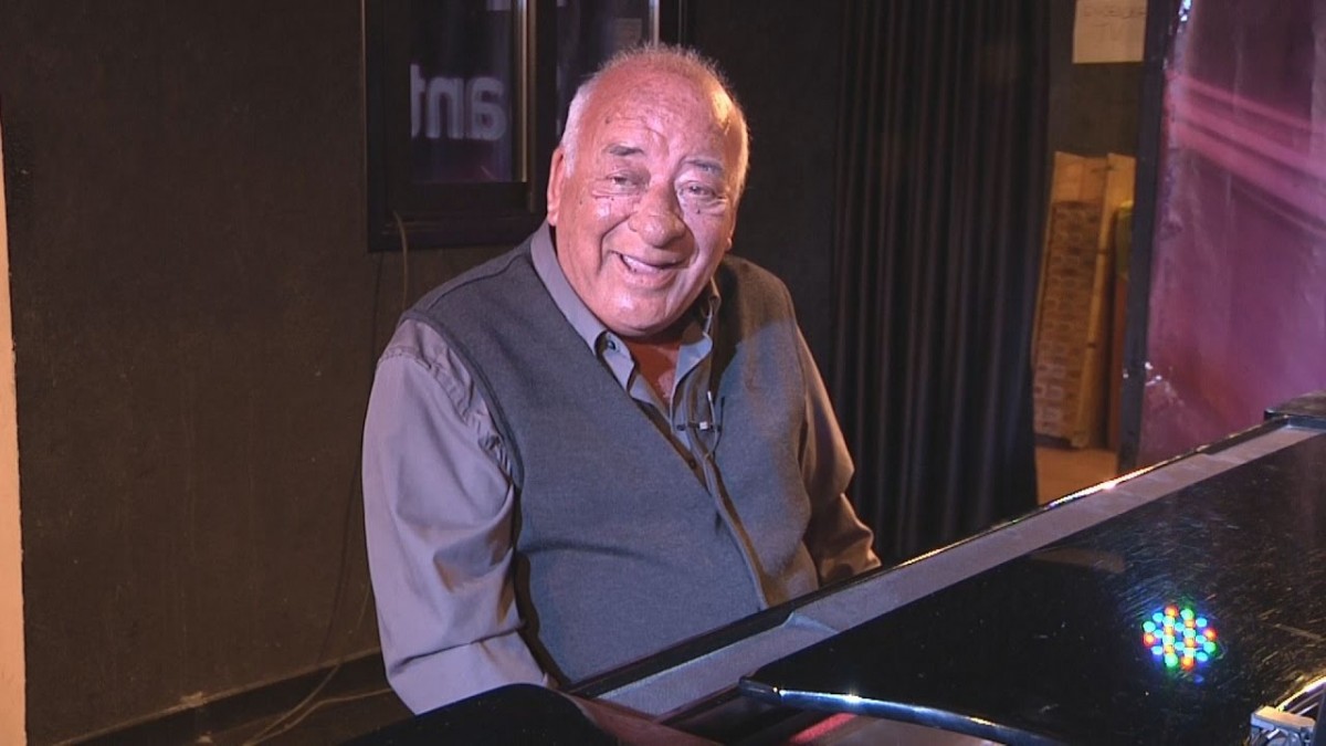 Mor el mític pianista Lucky Guri, un dels referents del jazz a Catalunya 