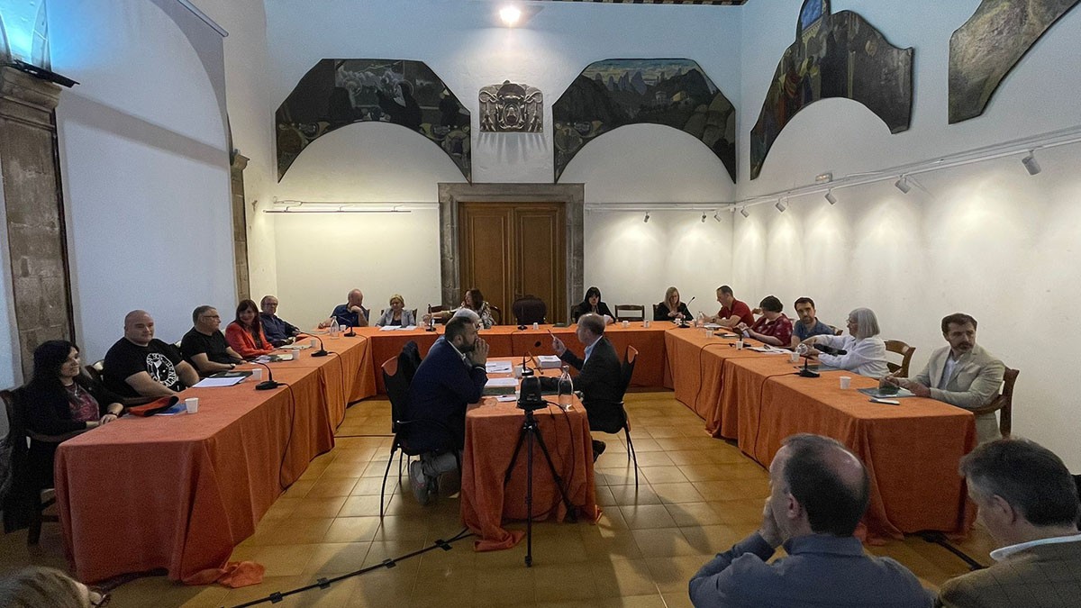 Moments previs al ple d'investidura de l'Ajuntament de Ripoll - Cedida a Nació