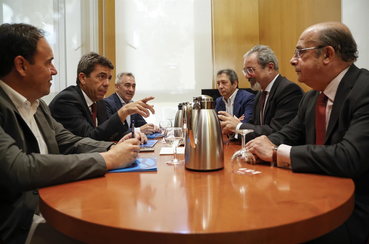El País Valencià anuncia el matrimoni PP-Vox