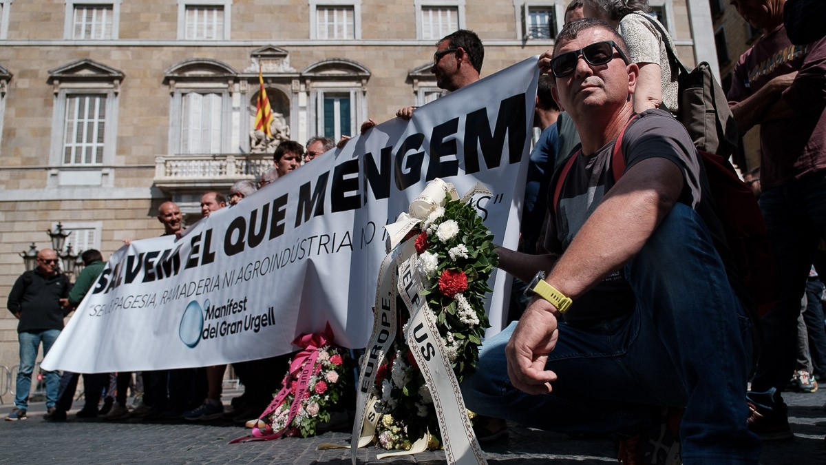 Els pagesos protesten a Barcelona contra les afectacions de la sequera. - Adrià Costa Rifà