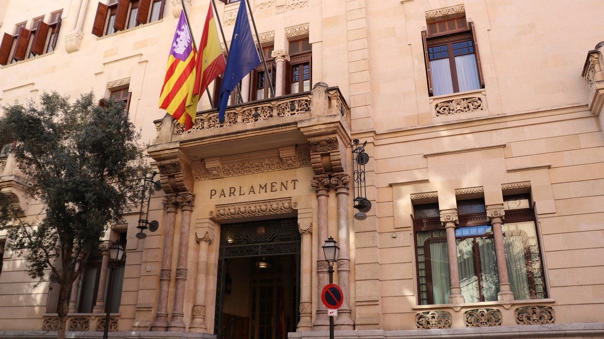El PP es carrega el requisit del català per ser sanitari a les Illes Balears