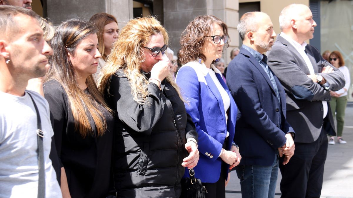 Consternació a Manresa per l'assassinat masclista d'una dona embarassada