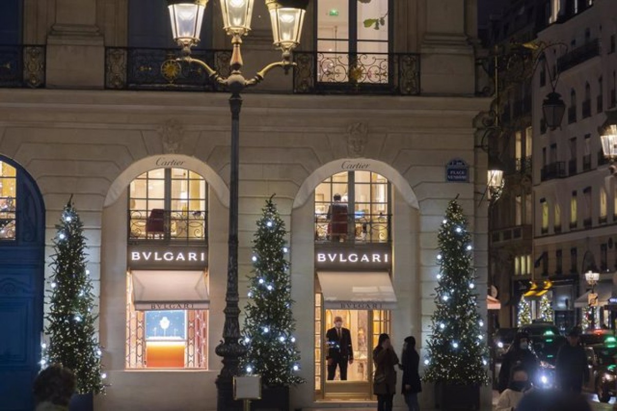 Comerç de la marca de luxe Bulgari al centre de París - Europa Press