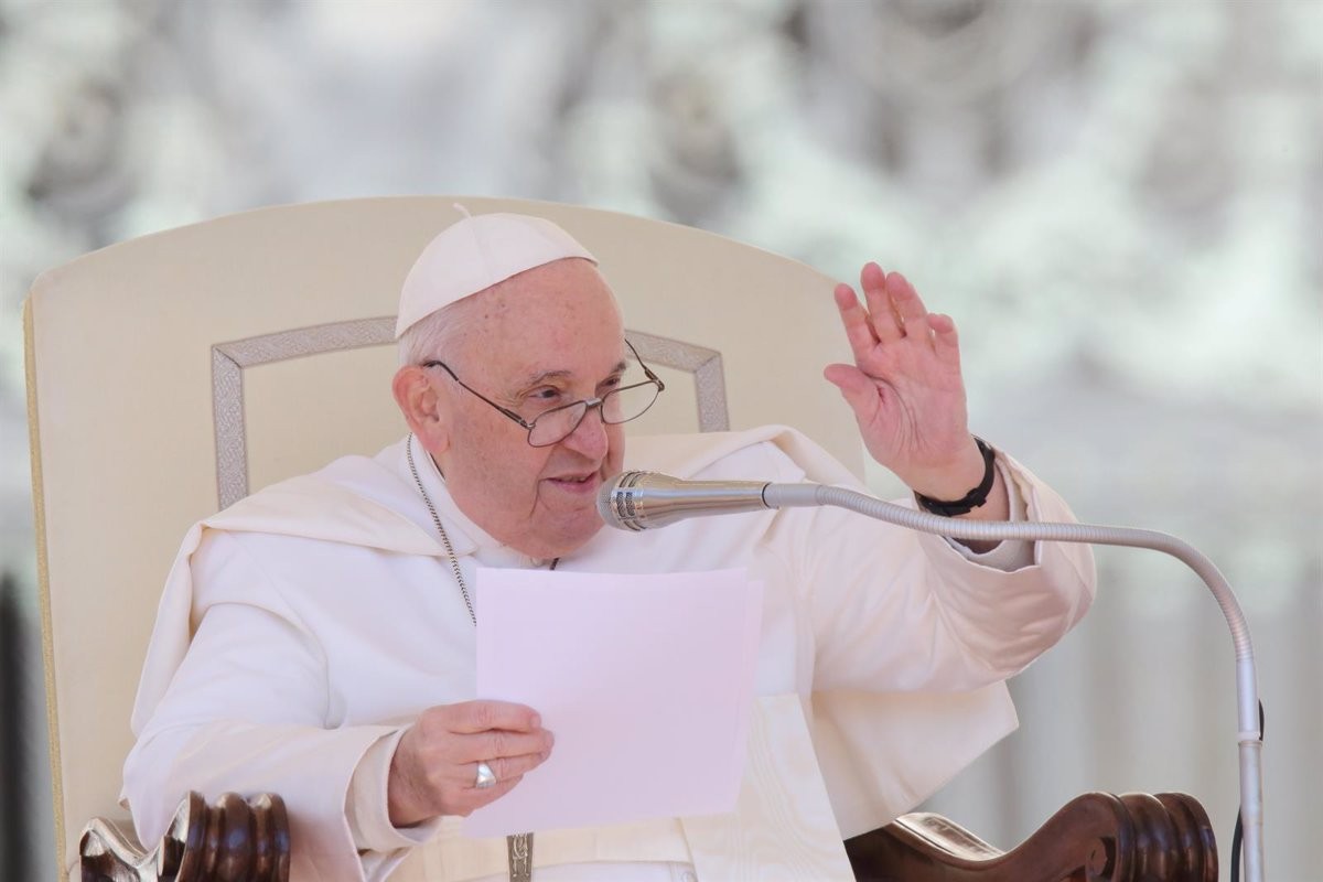 El sufragi universal arriba al Vaticà: les dones tindran veu i vot