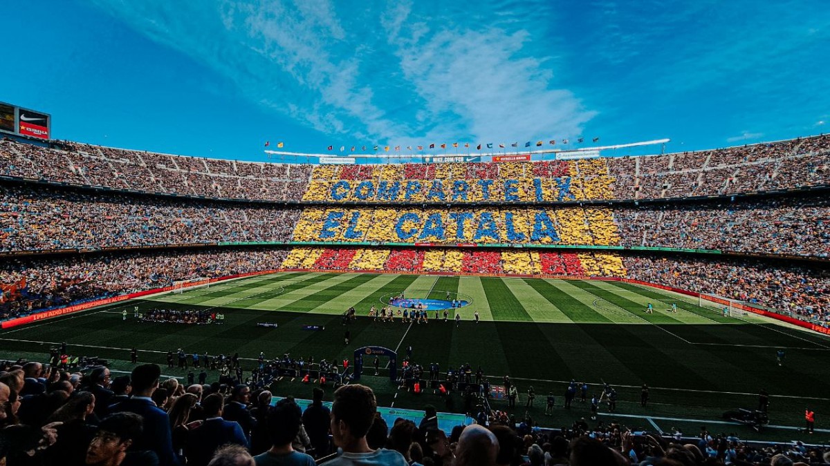 «Comparteix el català»: el món de l'esport s'afegeix a la crida d'Òmnium per defensar la llengua