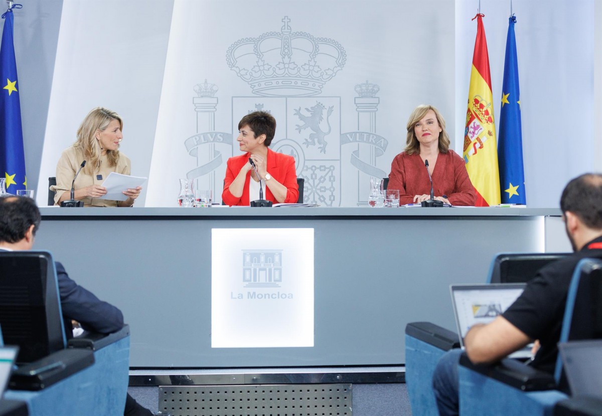 Yolanda Díaz defensa la feina «mancomunada» del govern espanyol tot i el desacord pel «només sí és sí»