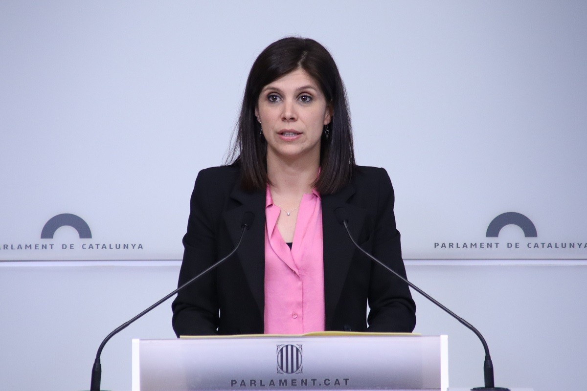 ERC marca distàncies amb la fórmula del PSC però demana a Borràs que plegui per responsabilitat