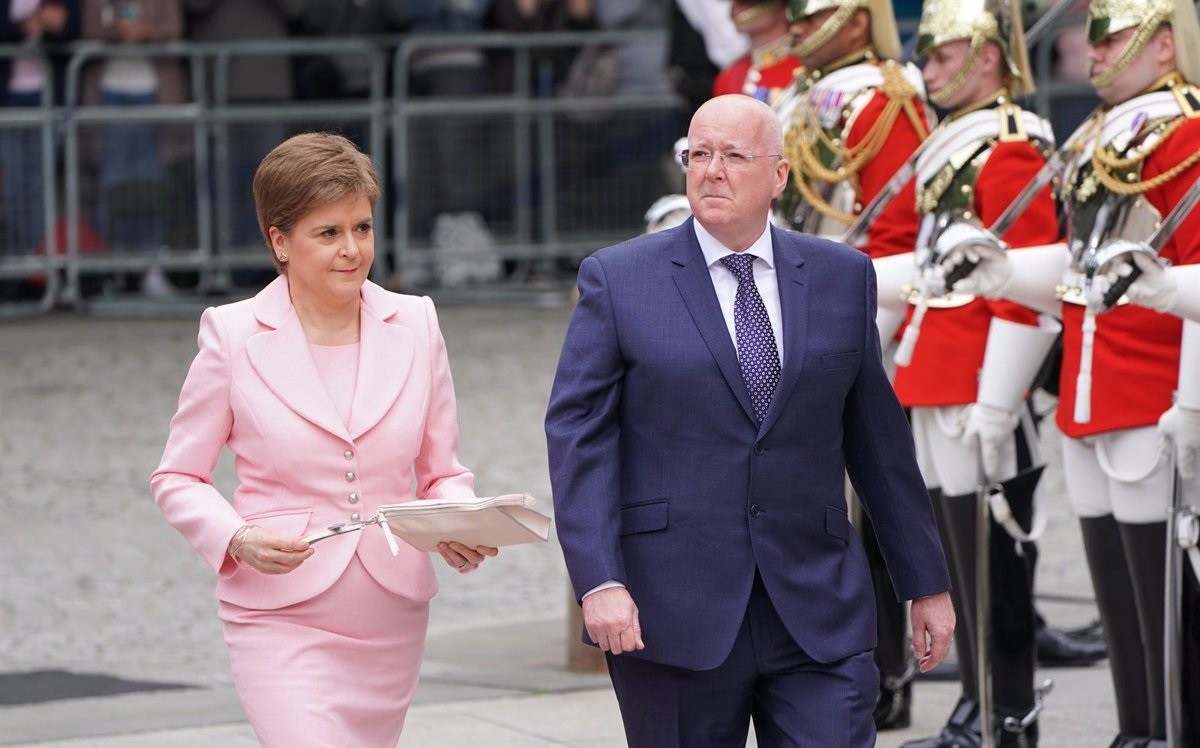 Detenen el marit de Nicola Sturgeon en una investigació sobre les finances del partit
