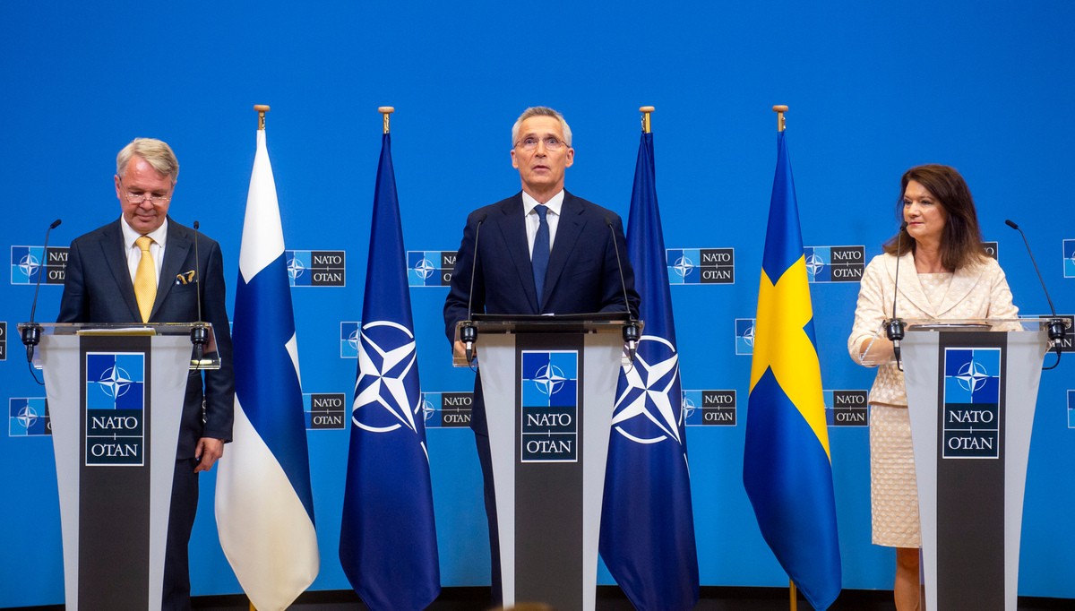 Finlàndia entra oficialment a l'OTAN i Rússia anuncia represàlies