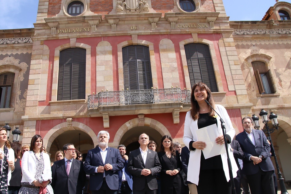 El Parlament preveu tramitar a les portes de la campanya la proposta del PSC per apartar Borràs